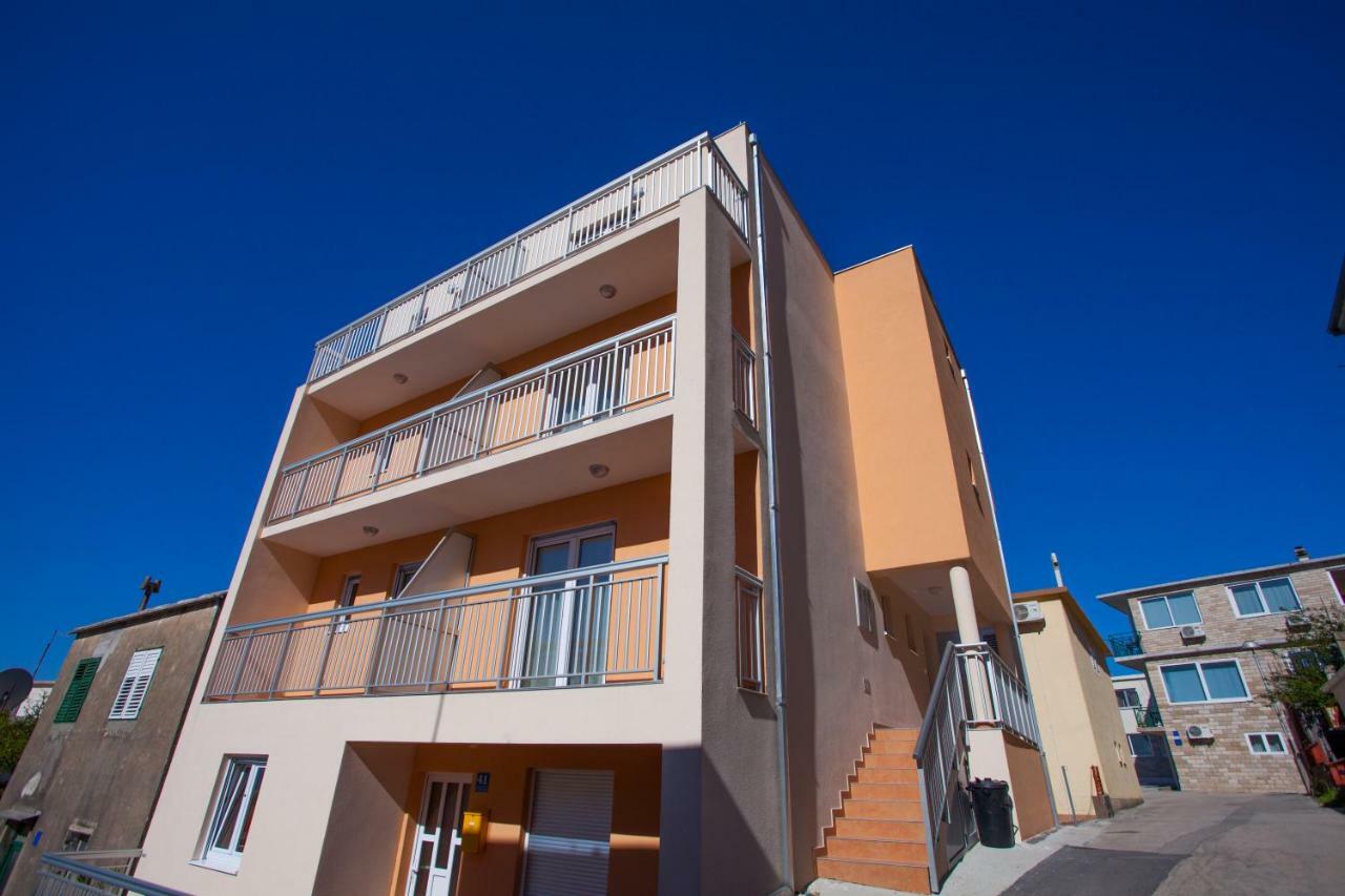 Apartments Mia 4&5 Baska Voda Exterior photo